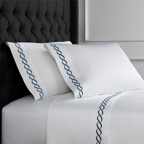 Rope Embroidered Sheet Set // 600TC // Navy (Full)
