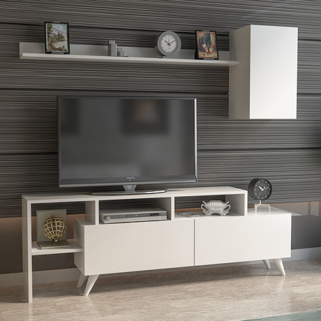 Polo TV Stand