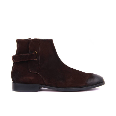 Tad Boots // Brown (Euro: 39)
