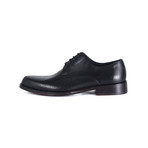 Roger Shoe // Black (Euro: 44)