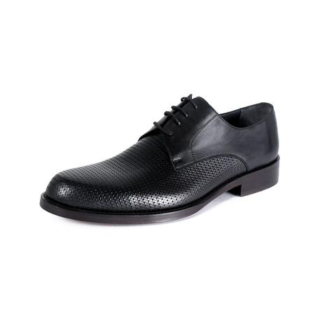 Roger Shoe // Black (Euro: 40)