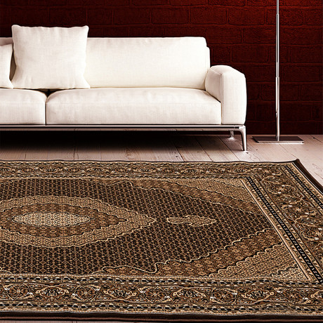 Classic Mahee // Dark Brown Rug (4'7" x 6'5")