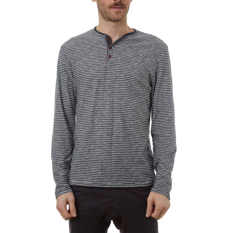 Jerry Long Sleeve Henley // Charcoal (XS)