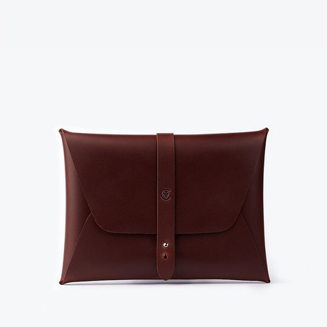 Tablet Clutch // Red Brown