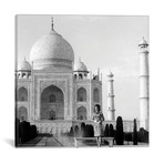 Jackie Kennedy in front of the Taj Mahal, India, March 15, 1962 // Rue Des Archives (12"W x 12"H x 0.75"D)