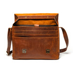Coarse Leather Messenger Bag 16" // Saddle Brown