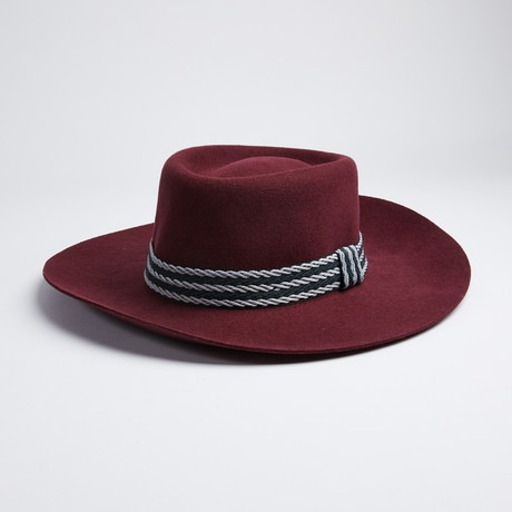 Valencia Hat // Burgundy (S)