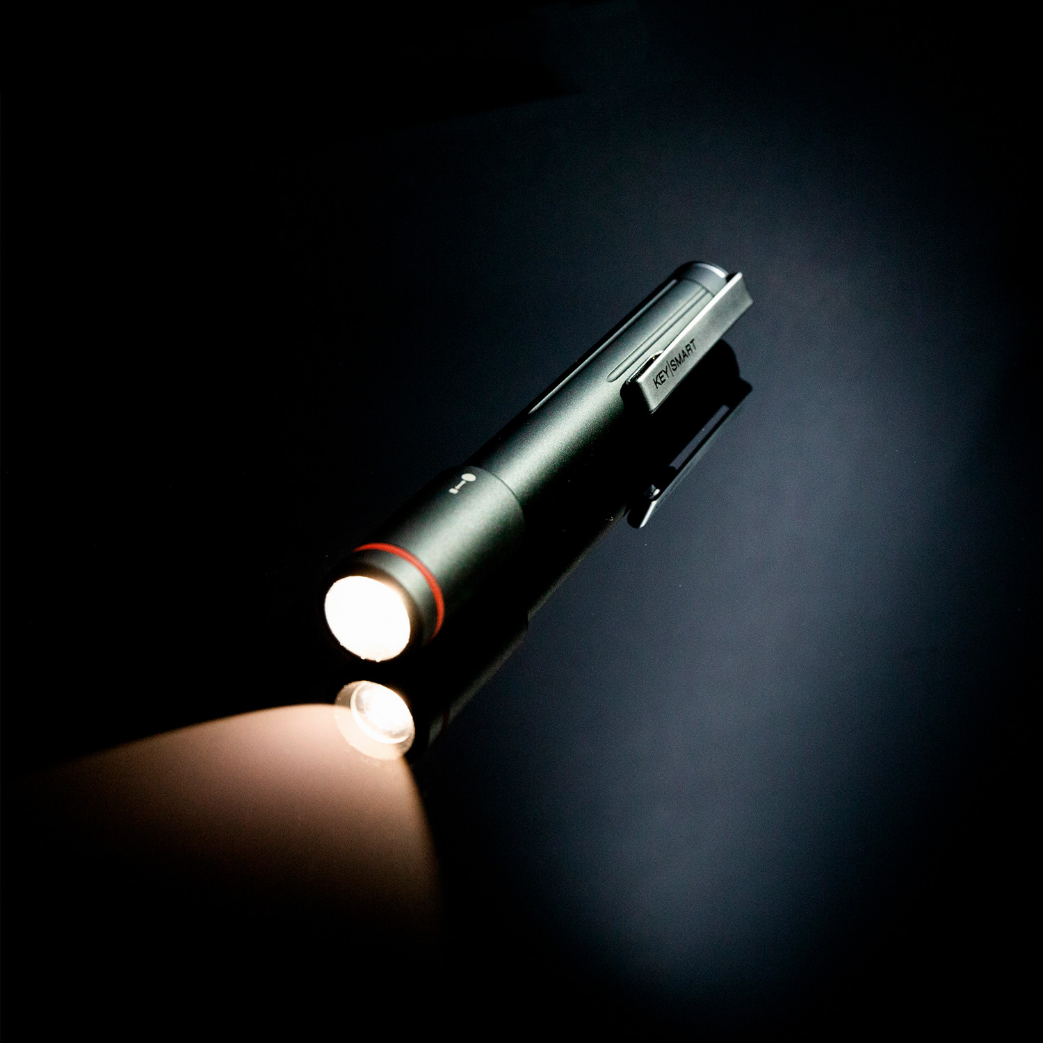 Nano Torch XL // Compact Flashlight // Black Aluminum Keysmart