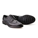 Douglas Shoe // Black // Black (Euro: 44)