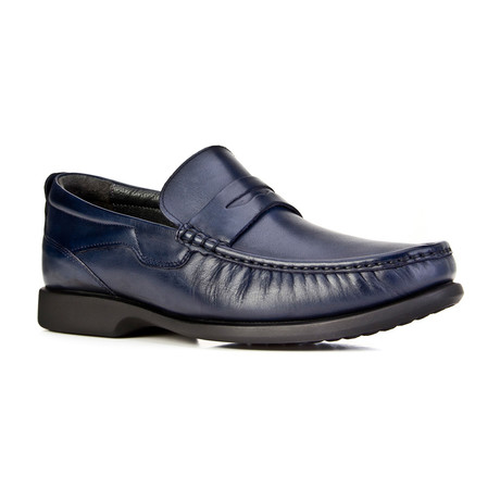 Giovanni Shoe // Navy (Euro: 39)