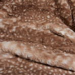 Siberian Leopard Pillow (Beige)