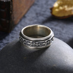 Sterling Silver Celtic Ingrain Rolling Ring (Size 7)