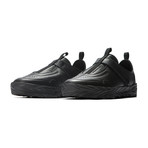 Low Top Velcro Sneaker // Night (US: 4.5)