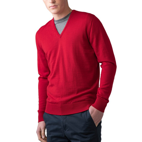 100% Extra Fine Merino V-Neck Sweater // Classic Red (XS)