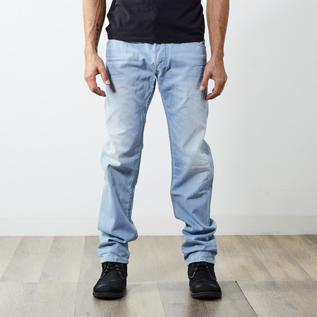 Belther Reg Slim Tapered Jeans // Light Blue // 32" Inseam (26WX32L)