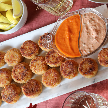 Appetizer Crab Cakes // 6 Pack