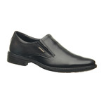 Plain slip-on Dress Shoe // Black (US: 9.5)