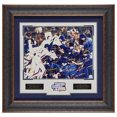 1986 Mets // Autographed Display // Team Signed