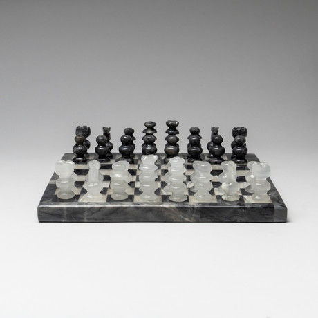 Small // Gray Onyx + White Onyx Polished Chess Set