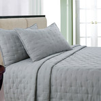 Christopher Knight Collection Stonewash Minidot Quilt Set // Gray (Twin/Twin XL)