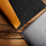 Sleeve // 15-inch MacBook Pro (Tan)