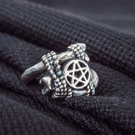 Bones Ring + Pentagram // Silver (5)