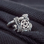 Bones Ring + Pentagram // Silver (6)