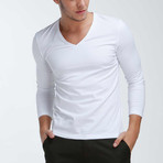 V-Neck Long Sleeve Tee // White (M)