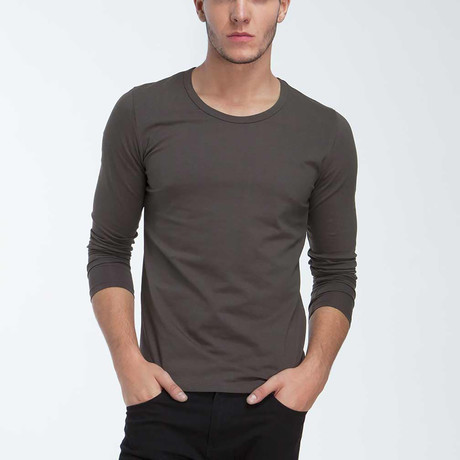 Crew Neck Long Sleeve Tee // Brown (XS)