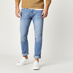 Jake Williamsburg // Light Indigo (30WX32L)