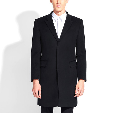 Tri Pocket Coat // Black (XS)