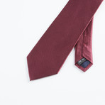 Textured Solid Tie // Burgundy