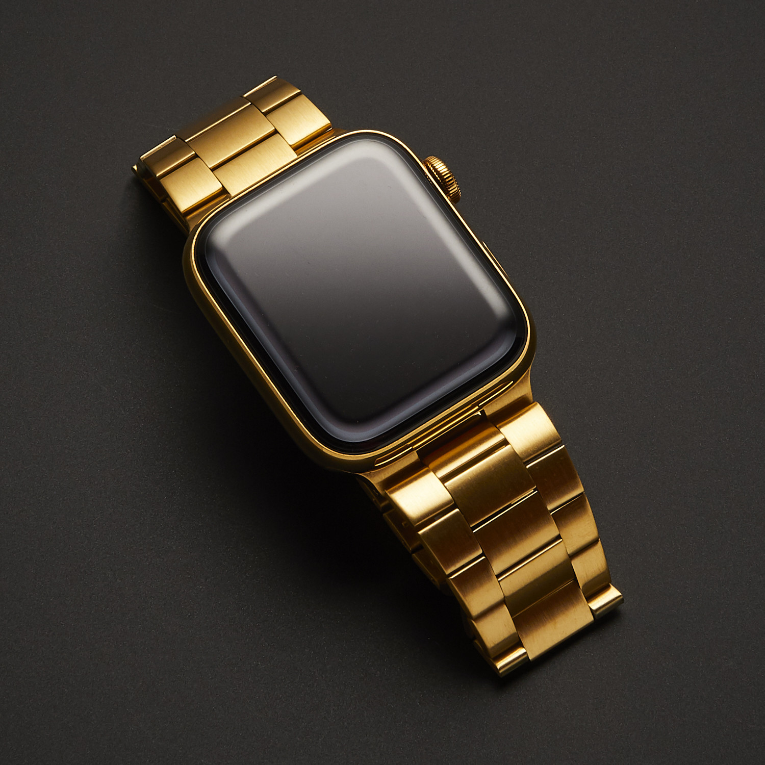 24K Gold // Apple Watch Series 5 // Gold Links Band // 44mm - De Billas Luxury - Touch of Modern