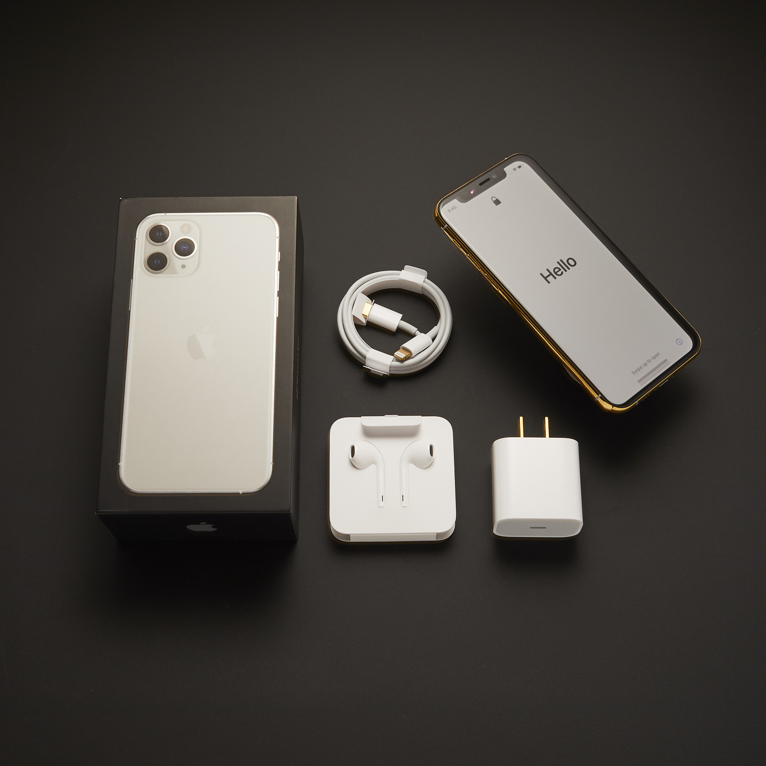 24K iPhone 11 Pro Max // Unlocked // White (64 GB) - De Billas Luxury - Touch of Modern