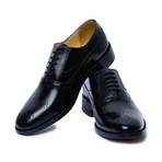 Medallion Toe Goodyear Welted // Black-2 (US: 9)