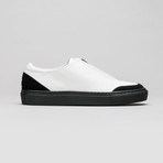 Slip On V6 Sneakers // White + Black (Euro: 39)