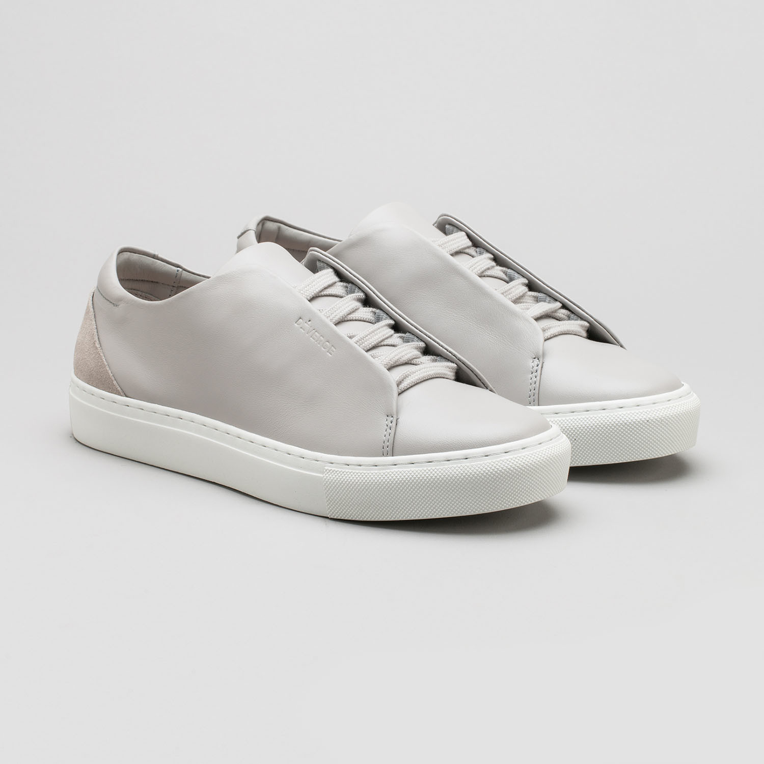 Minimal Low V5 Sneakers // Light Gray Leather (Euro: 40) - Diverge ...
