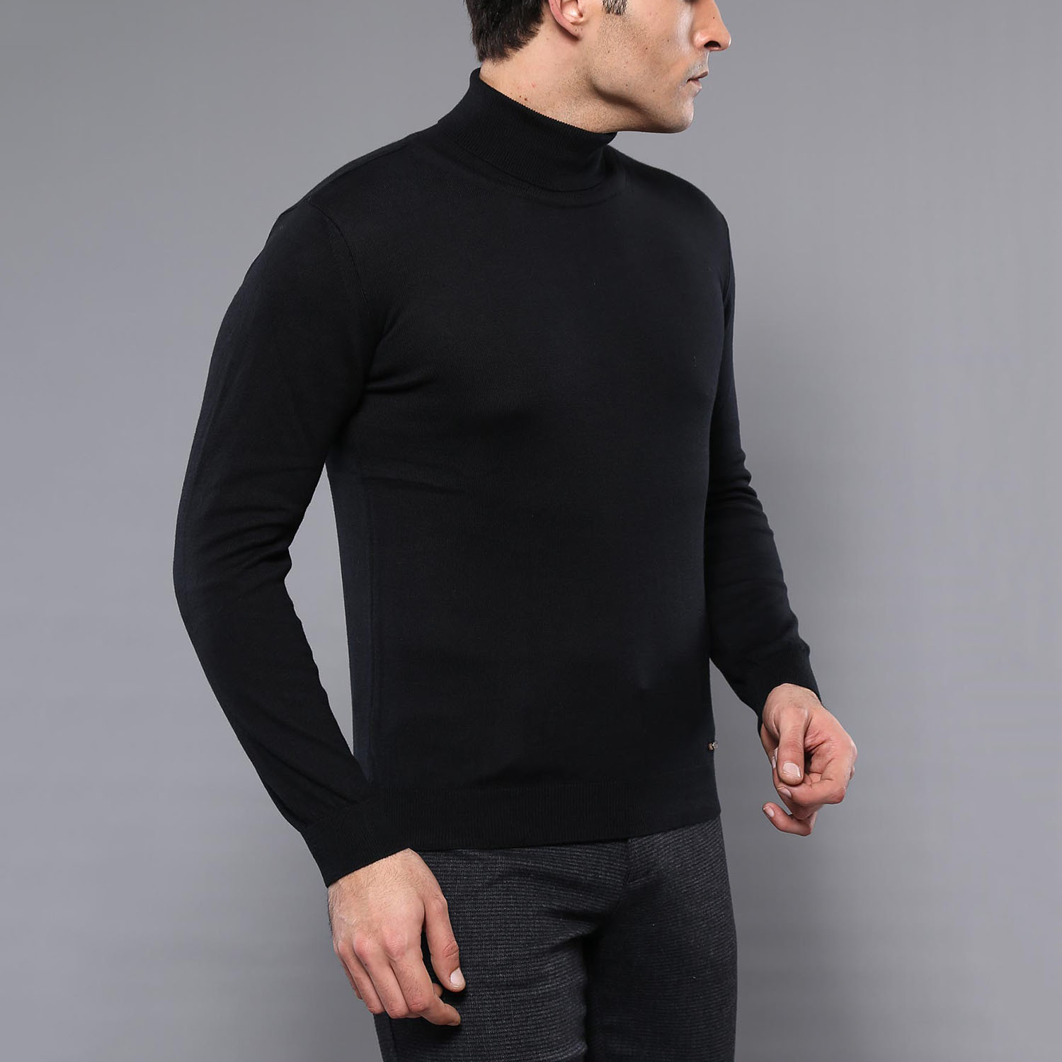 Christian Slim Fit Turtleneck Knit Sweater // Black (S) - Wessi - Touch ...