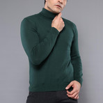 Chuck Slim Fit Turtleneck Knit Sweater // Green (L)