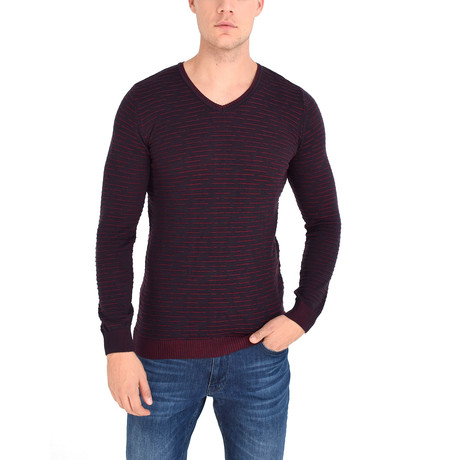 Dewey Sweater // Bordeaux (S)