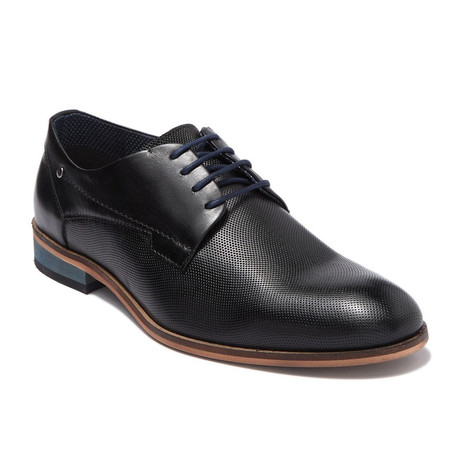 Chronicle Plain-Toe Derby // Black (US: 7)