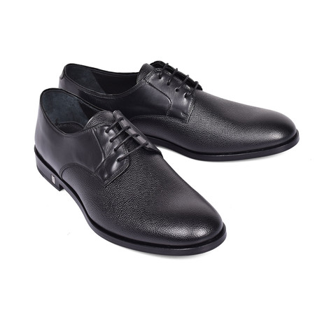 Versace Collection // Textured Dress Shoes // Black (Euro: 39)