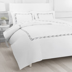 T300 Wavy Stripe Embroidered Duvet Set // Charcoal (Full/Queen)