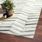 HandLoomed Cowhide Sari Silk Area Rug // Zig Zag // 5'0" x 8'0"