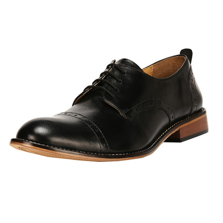 Delano Oxford // Black (US: 7)