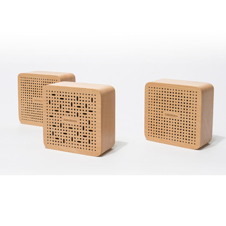 Wood Bluetooth Speaker // Dot // Square