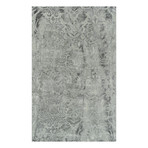 Traditional Wool Damask Area Rug // Gray // 4' x 6'
