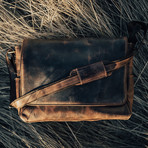 Kasilof Messenger Bag // Antique Brown (16")