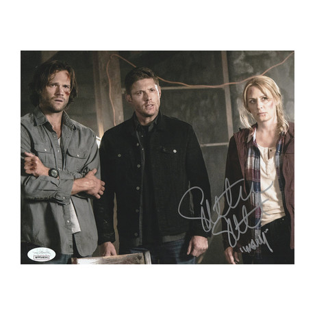 Autographed Photo // Supernatural "Mary Winchester" // Samantha Smith