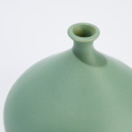 Teco Kiss Vase (Green)